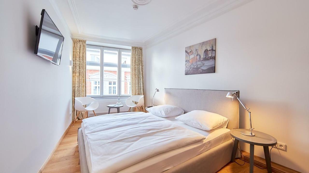 Anno 1433 Hotel Lueneburg Buitenkant foto