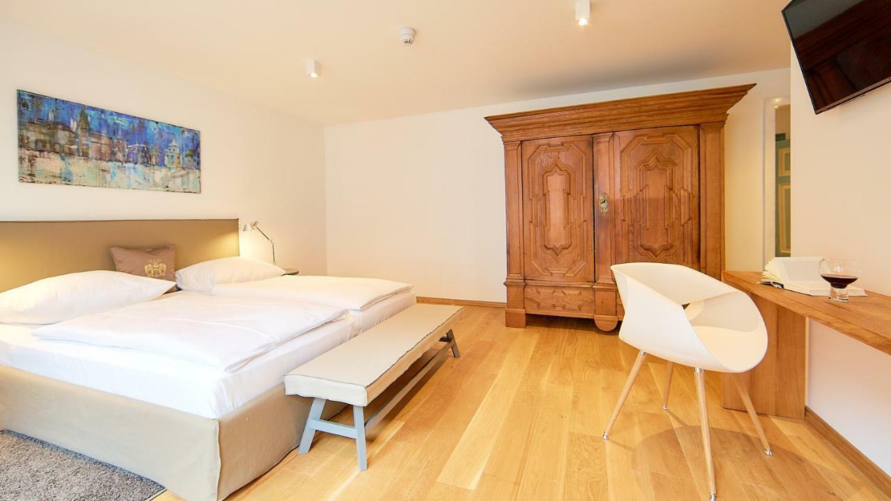 Anno 1433 Hotel Lueneburg Buitenkant foto