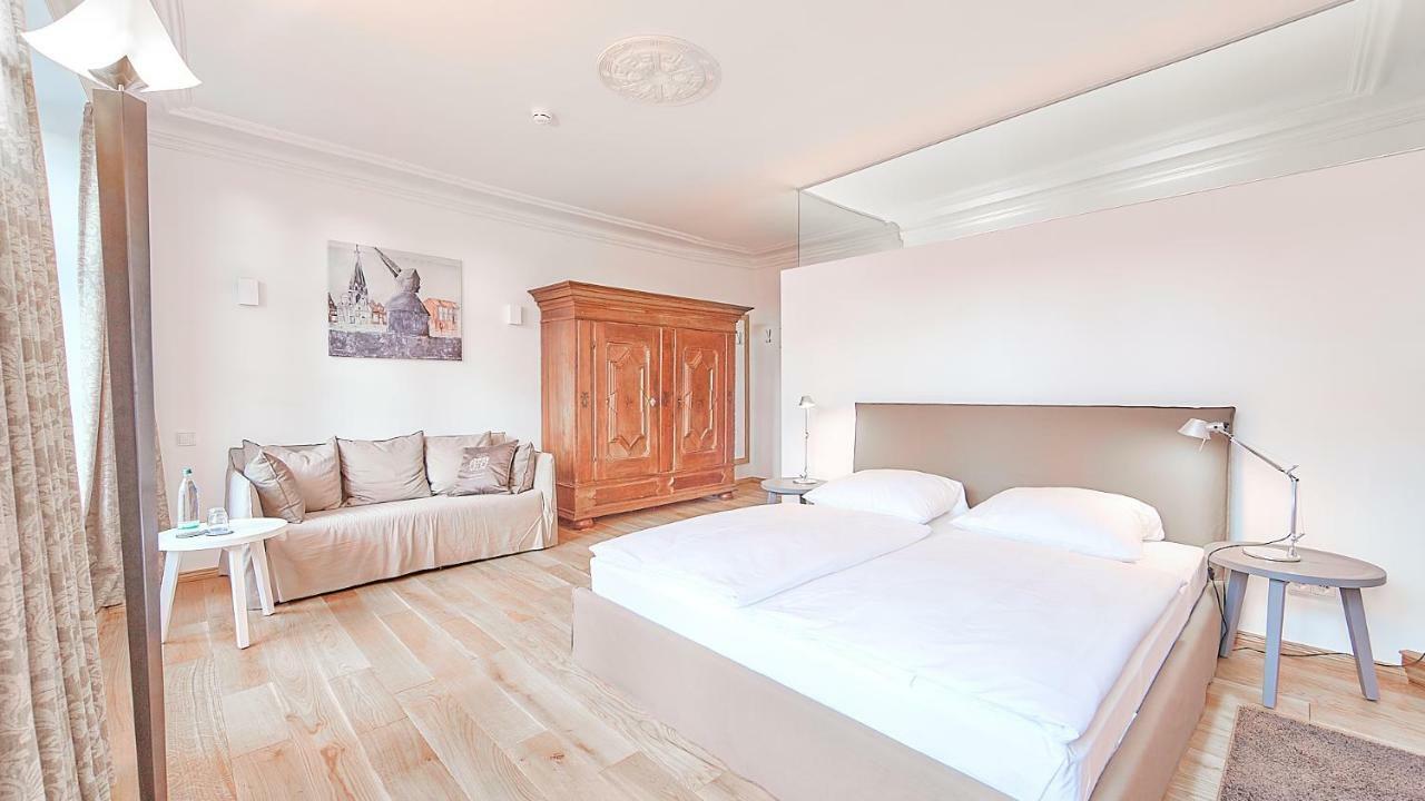 Anno 1433 Hotel Lueneburg Buitenkant foto