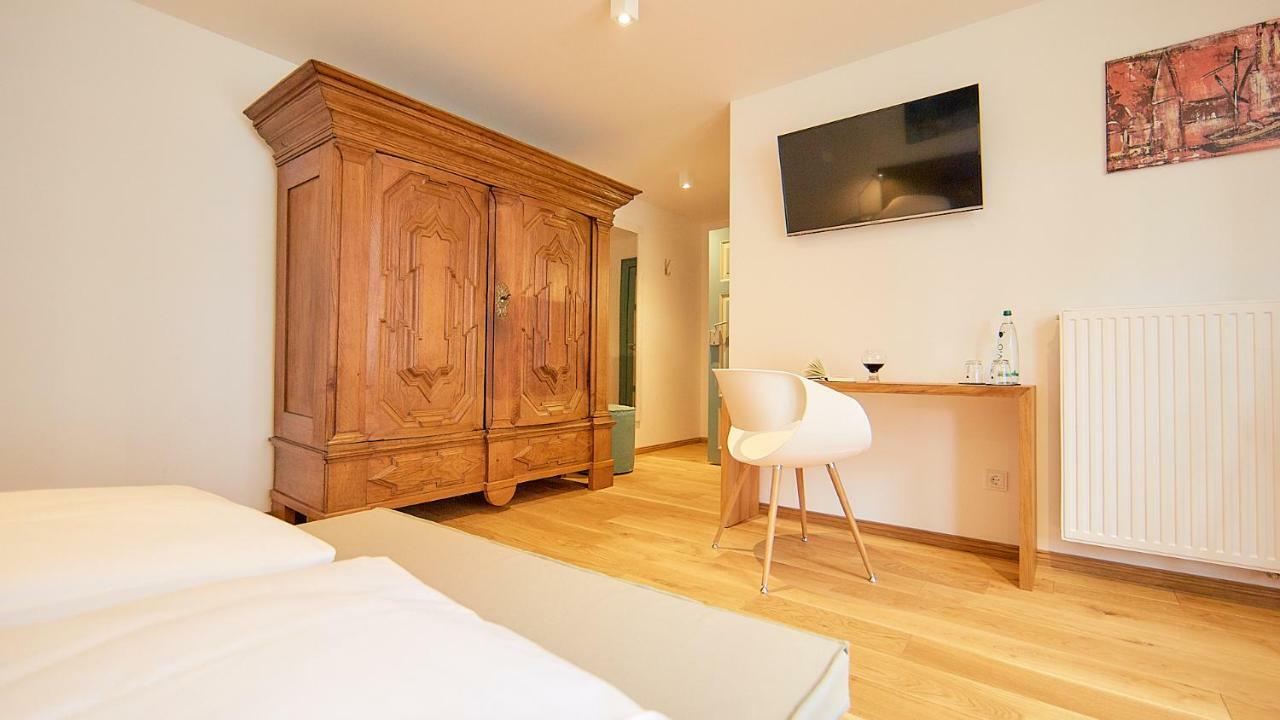 Anno 1433 Hotel Lueneburg Buitenkant foto